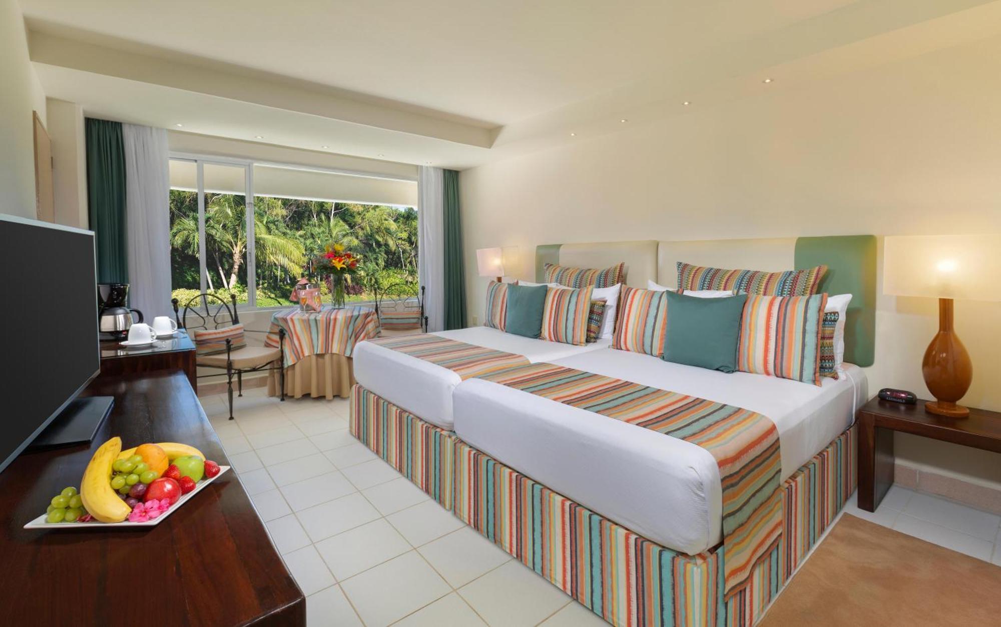 Grand Oasis Palm Hotel Cancún Kültér fotó Deluxe Room